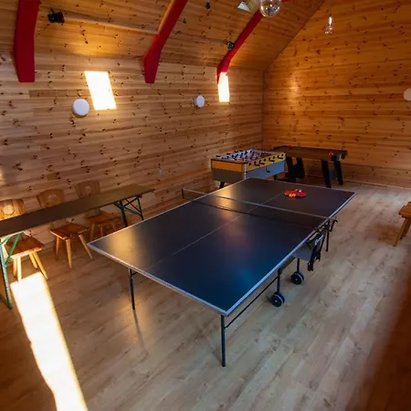 Pod Lasem Blisko Morza 슈투토보