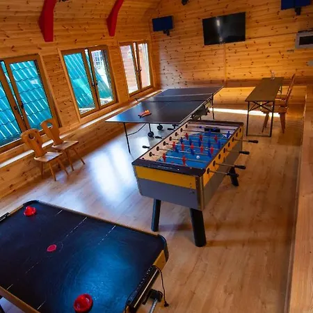 Pod Lasem Blisko Morza