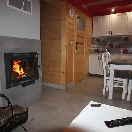 Pod Lasem Blisko Morza *