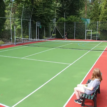 Pod Lasem Blisko Morza Jaktstuga