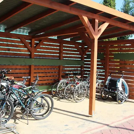 Pod Lasem Blisko Morza Lodge *