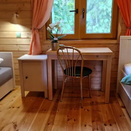 Pod Lasem Blisko Morza 롯지 *