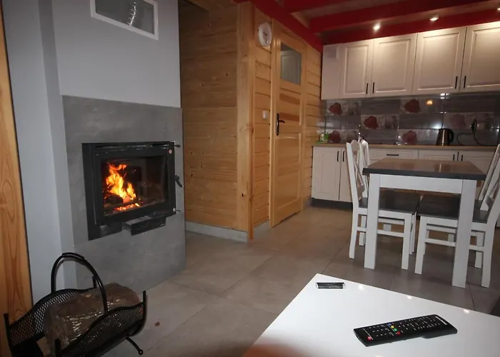 Pod Lasem Blisko Morza *