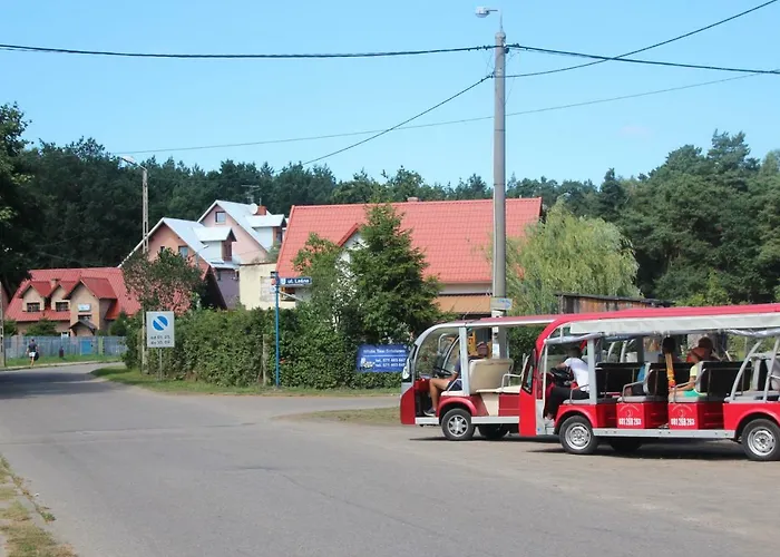 Pod Lasem Blisko Morza *